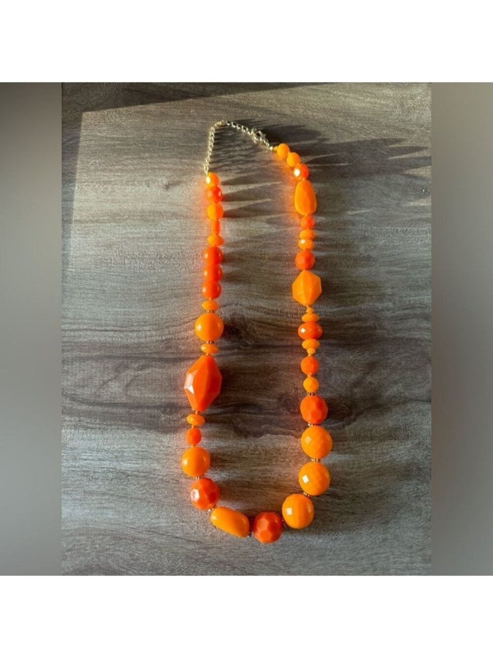 Multi-Faceted Orange Tangerine Beaded Graduated Acrylic Fashion Necklace Costume - Picture 5 of 8